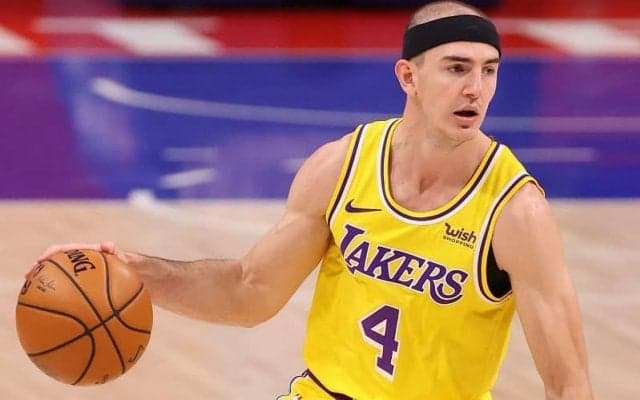 レイカーズのアレックス・カルーソが『ANTA』と複数年のシューズ契約を締結