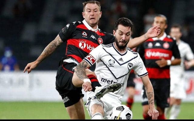 「とても礼儀正しいファウル」引っ張られた選手との一瞬の“和解”に脚光