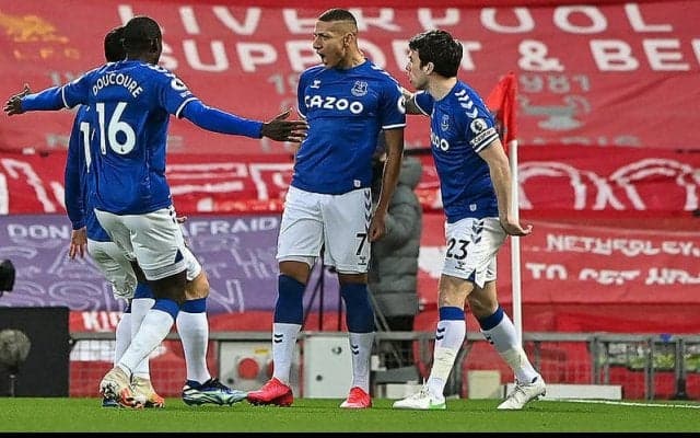 エバートンが鬼門アンフィールドで1999年以来の歴史的勝利!　泥沼リバプールは1923年以来の歴史的ホーム4連敗…《プレミアリーグ》