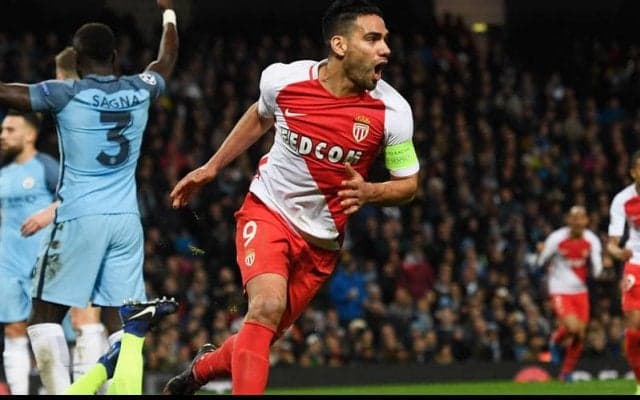 スカッとゴール！ ファルカオの本能から生まれた絶妙ループシュート