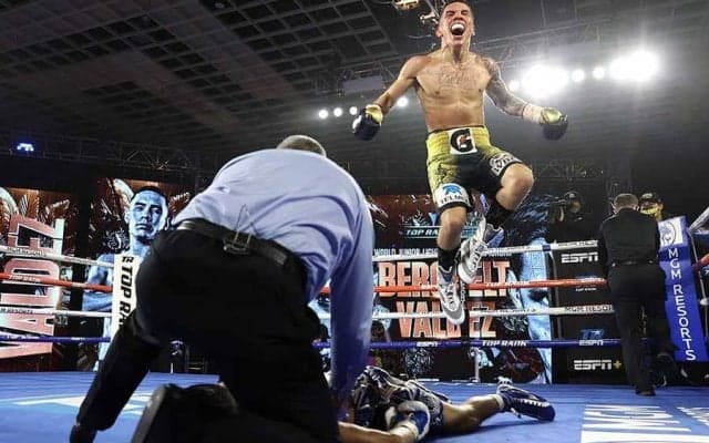 失神KOで番狂わせ　29連勝新王者の完璧カウンターに米戦慄「恐ろしい」「美しく残酷」