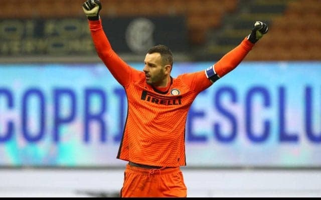 守護神躍動のインテル、ラウタロ&ルカク弾でミランを退け首位キープ《セリエA》