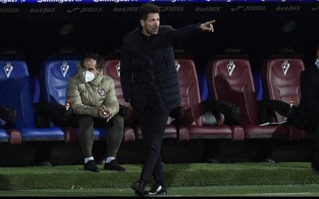 アトレティコ指揮官シメオネ、中立地開催に変更も意に介さず「ホームと同じように戦う」