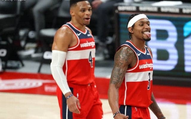 ウィザーズがレイカーズとの延長戦を制す…八村は先発出場し15得点を記録