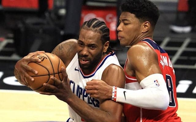 注目されたレナードと八村のマッチアップ…ウィザーズは前半からリードを奪われて連勝記録はストップ