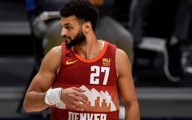 ブレイザーズ戦を制したナゲッツがNBA新記録、48分間でターンオーバーを1回に抑える