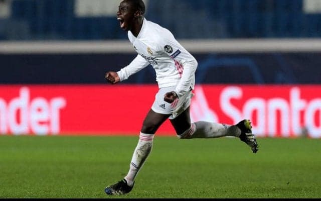 終盤のメンディ弾でレアル・マドリーが10人のアタランタに敵地で先勝《CL》