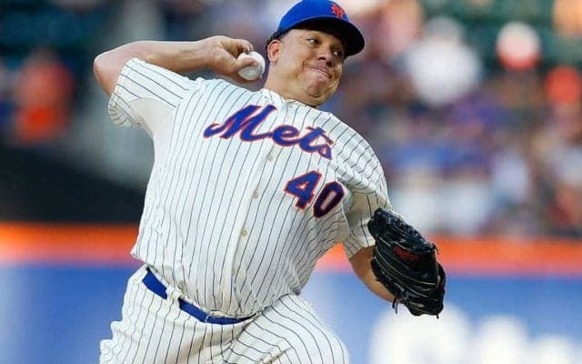 【MLB】47歳のレジェンド右腕が草野球で放った特大弾にファン驚愕　「この男を愛さずには…」