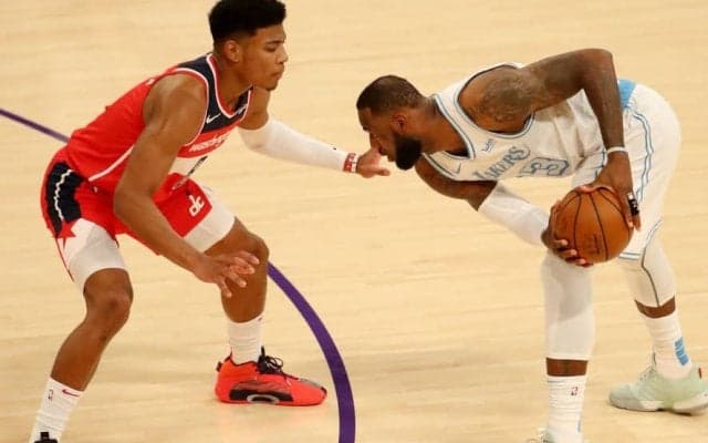 レブロン・ジェームズを相手に堂々のプレーを見せた八村塁は8試合連続2桁得点、ウィザーズは延長戦を制し破竹の5連勝