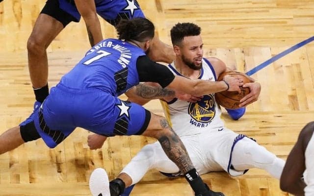 ウォリアーズ指揮官「今シーズン、ステフのディフェンスは見落とされていると思うね」