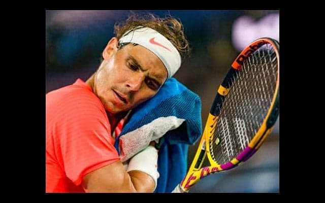  ナダル 背中の負傷で欠場 