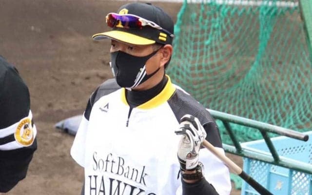 鷹、キャンプが終わっても猛練習？　小久保ヘッド「二部練習構想」明かす