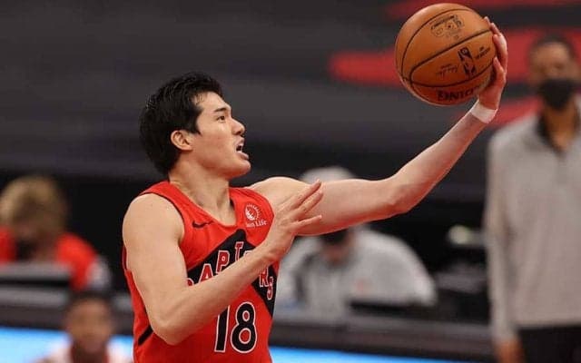 【NBA】4試合ぶり出場の渡邊雄太、華麗なユーロステップに米魅了「セクシーだ」「アートだ」