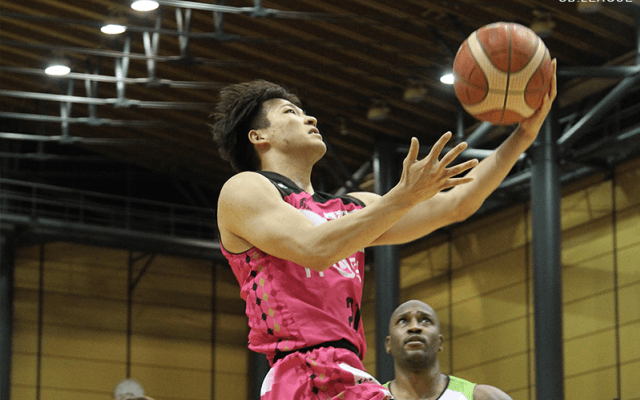 第3Qを圧倒した秋田ノーザンハピネッツ、ホームでレバンガ北海道を退ける