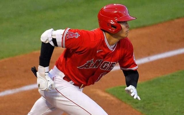 【MLB】大谷翔平、第1打席で右前打＆得点　今季初実戦、Wソックス戦に「2番・DH」で出場