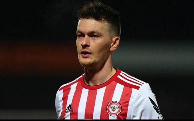 元チェルシーのジョシュ・マクイークランが3部のMKドンズに加入