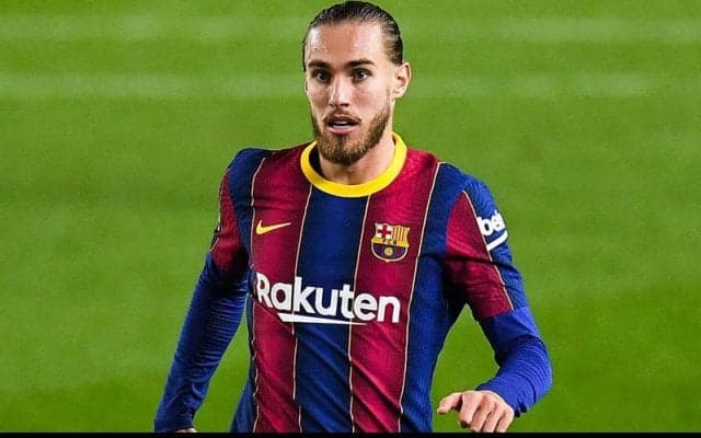 バルサ、今季台頭の若手DFミンゲサと契約延長か…オプション行使で2年更新可能