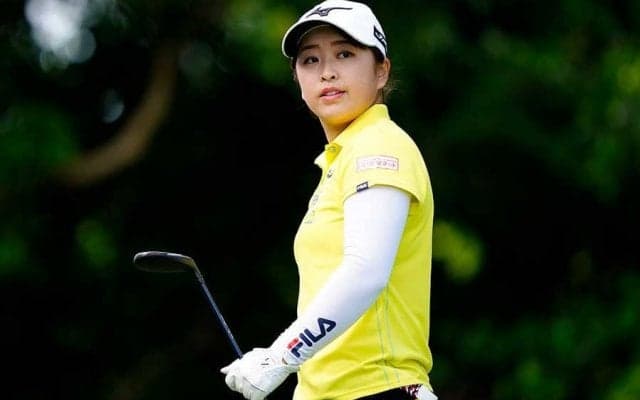 西郷真央が首位キープ　初戦V争いも19歳らしからぬ強心臓「重圧はほとんど感じない」