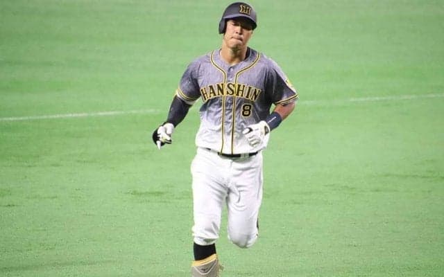 阪神ドラ1佐藤輝は「柳田＋糸井」　衝撃のOP戦初打席初アーチにファン驚愕