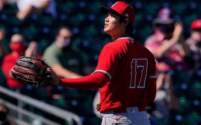 大谷翔平、OP戦初登板で魔球スプリット　MLB公式称賛「エリート級の動きだ」