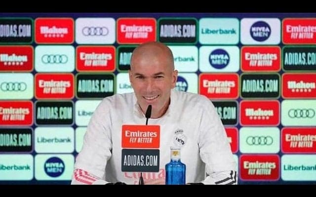 ジダン、ダービーマッチでのベンゼマの起用を明言「特別な存在」