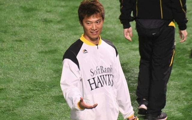 鷹・岩嵜翔、右肘は大事に至らず　工藤監督「投げられないという状況ではない」