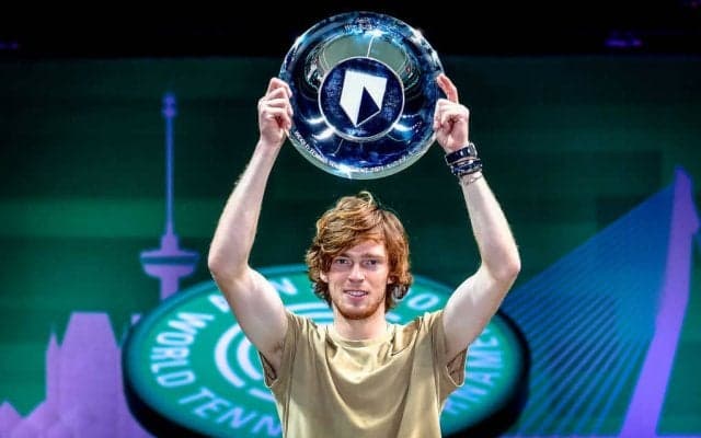 ルブレフがATP500レベルで4大会連続優勝！フェデラー、マレーに続く記録を達成