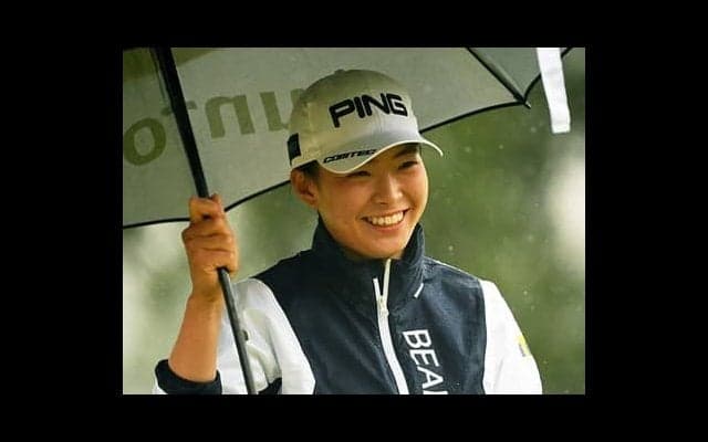 青木コーチから「卒業」した渋野日向子が激変。「攻めないゴルフ」も実践