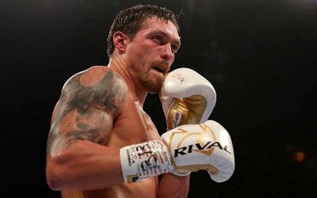 1人VS2人でスパー　現役ボクサーの“激むず特訓”に英記者驚き「2人同時に攻撃した」