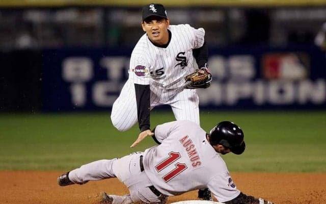 井口に似てる？　イグレシアスとの“好守比較”が米話題「見覚えある」「最高に好き」