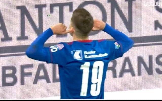 シュートまでのテンポが心地いい！スイスの19歳の新星が決めた美しいミドルシュート/2020-21【インクレディブル・ゴールズ】