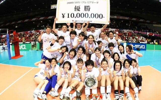 【プレイバック！】木村沙織擁する東レが女子初の3連覇を達成【2009/10シーズンVリーグファイナル】
