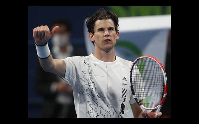  ティーム 苦戦も逆転で初戦突破 