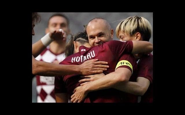 イニエスタ「自分はイチ選手ではない」。ケガの重症化を覚悟してPKに臨んだ