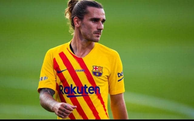 CLベスト16敗退となったバルセロナ、グリーズマンは前を向く！好セーブ連発の相手GKを称賛