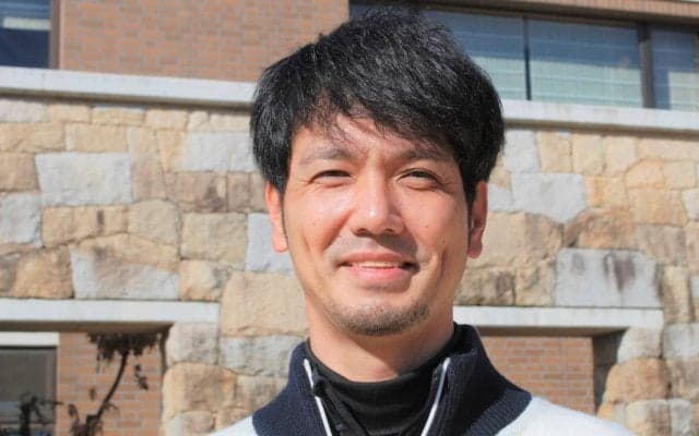 リストの柔らかさと動きの滑らかさに驚愕！ソフトバンクOB・新垣渚さん