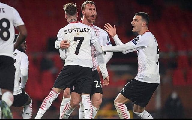 飛車角抜きのミランがケアーの後半AT弾で劇的ドローに持ち込む!　ユナイテッドは18歳FWディアロ初弾に判定の恩恵受けるも…《EL》