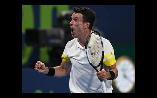  ティーム撃破 2時間半の激闘制す 