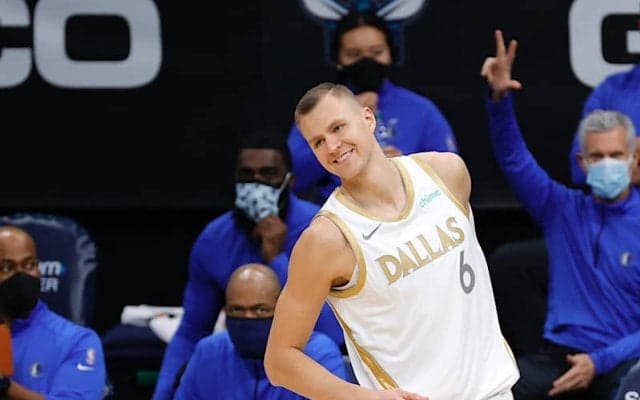 オフシーズンに膝の手術を受けたポルジンギス「試合を重ねるごとに良くなっている」