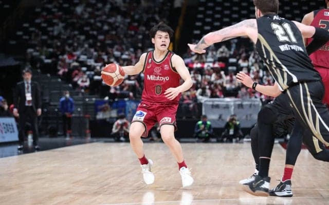 序盤からエナジー全開の川崎ブレイブサンダース、シーホース三河を退け2年連続で天皇杯決勝へ