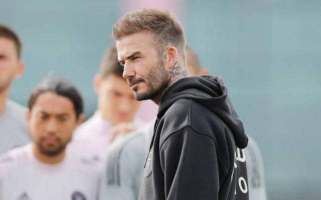 45歳ベッカム、高精度の“完璧クロスバーチャレンジ”に海外驚き「永遠に錆つかない」