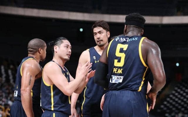 まさに『いぶし銀』…流れを食い止め、宇都宮ブレックスを天皇杯決勝へ導いた竹内公輔の粘り