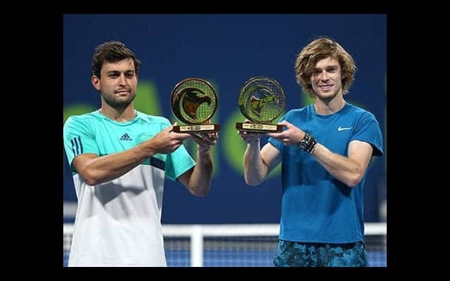  ルブレフ/カラツェフ組がV 