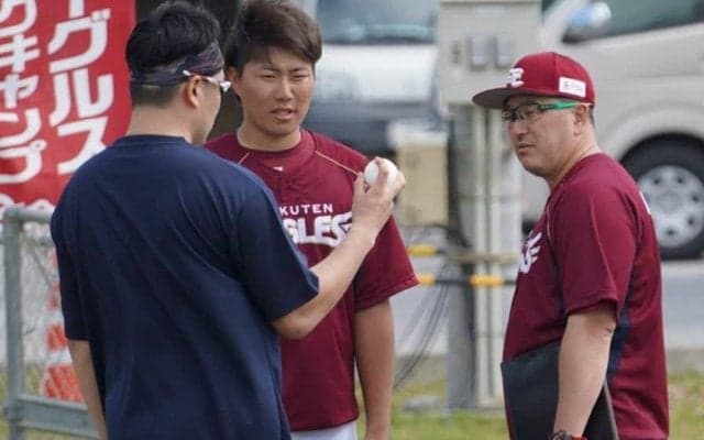 「イーグルスの全てを知る男」　楽天小山投手コーチが果たす重要な役割