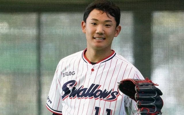 ヤクルト奥川、毎回4奪三振も3回5安打3失点降板　根尾は12球目で中飛に打ち取る