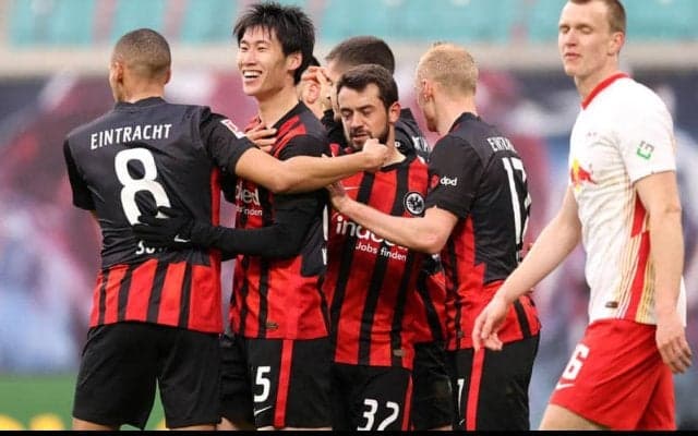 鎌田が同点弾、ライプツィヒとフランクフルトの上位対決は痛み分け《ブンデスリーガ》