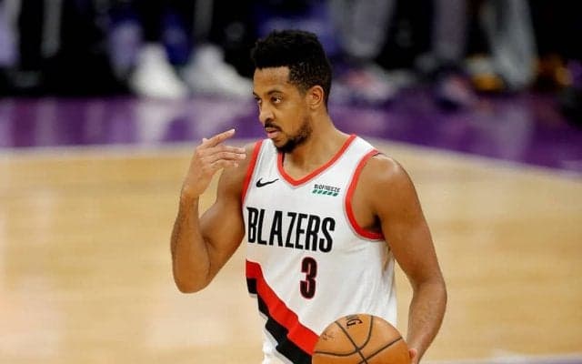 左足の骨折で欠場中のCJ・マッカラム、ブレイザーズの得点源が復帰するのは来週か？