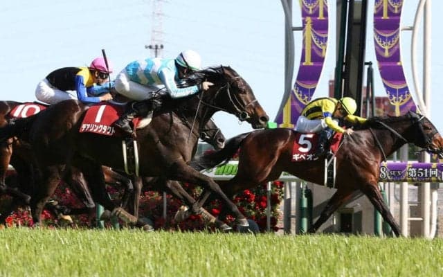 【金鯱賞】ギベオンが逃げ切る！デアリングタクトは2着