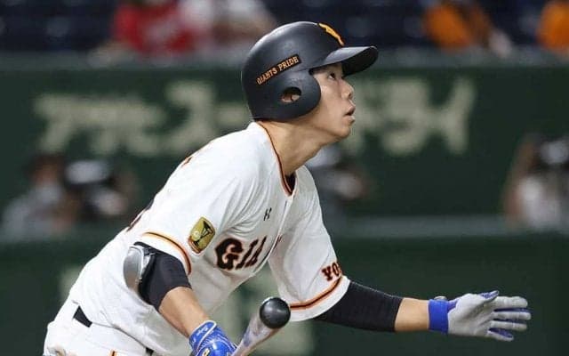 巨人・松原聖弥のイチローモノマネが「そっくり過ぎ」　球団公式SNSの動画に反響