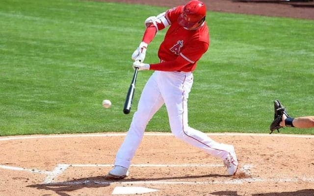 【MLB】大谷翔平、CY賞ビーバーからバックスクリーン越え141M弾　229日ぶり2戦連発4号2ラン